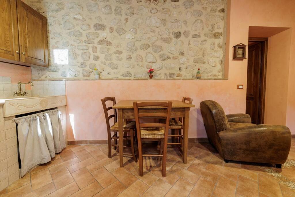 Appartamento Venturini Trevi Luaran gambar